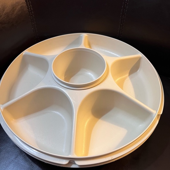 Vintage Tupperware Divided Veggie Fruit Dip Party Tray Bottom Tray For Ice - Picture 7 of 13